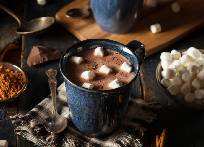 Ca cao nóng với marshmallow là một thức uông hoản hảo khi thời tiết trở lạnh
