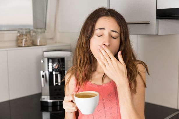 uống quá nhiều cà phê hay chanh đều không tốt cho cơ thể
